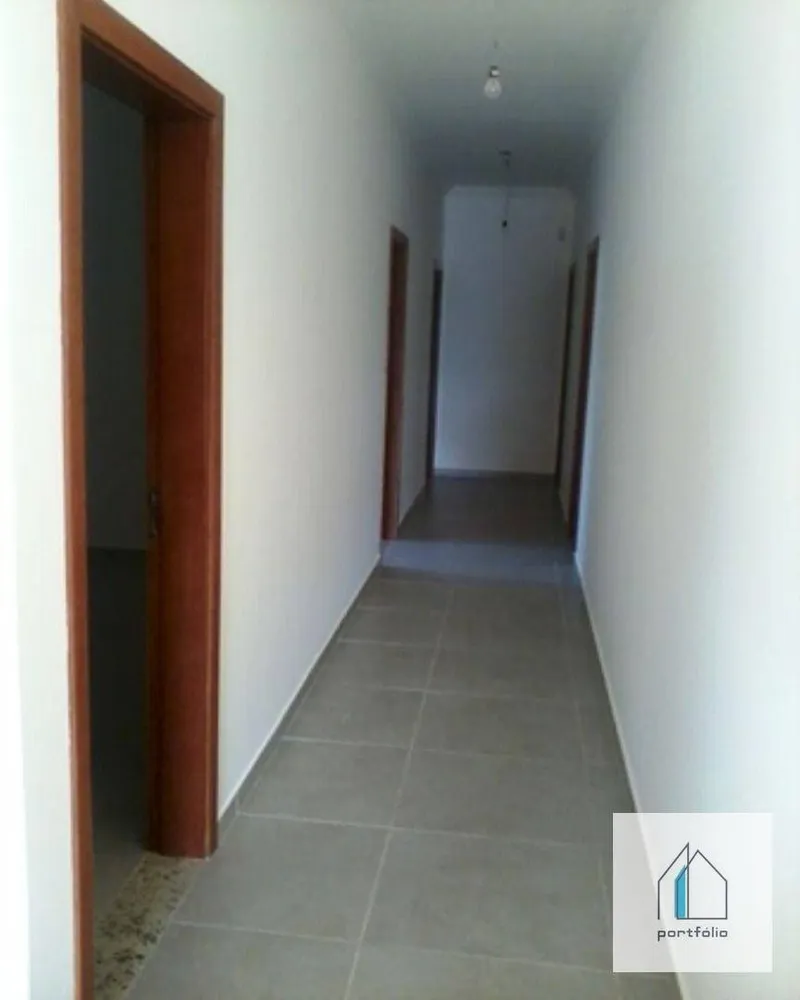Casa, 3 quartos, 304 m² - Foto 2