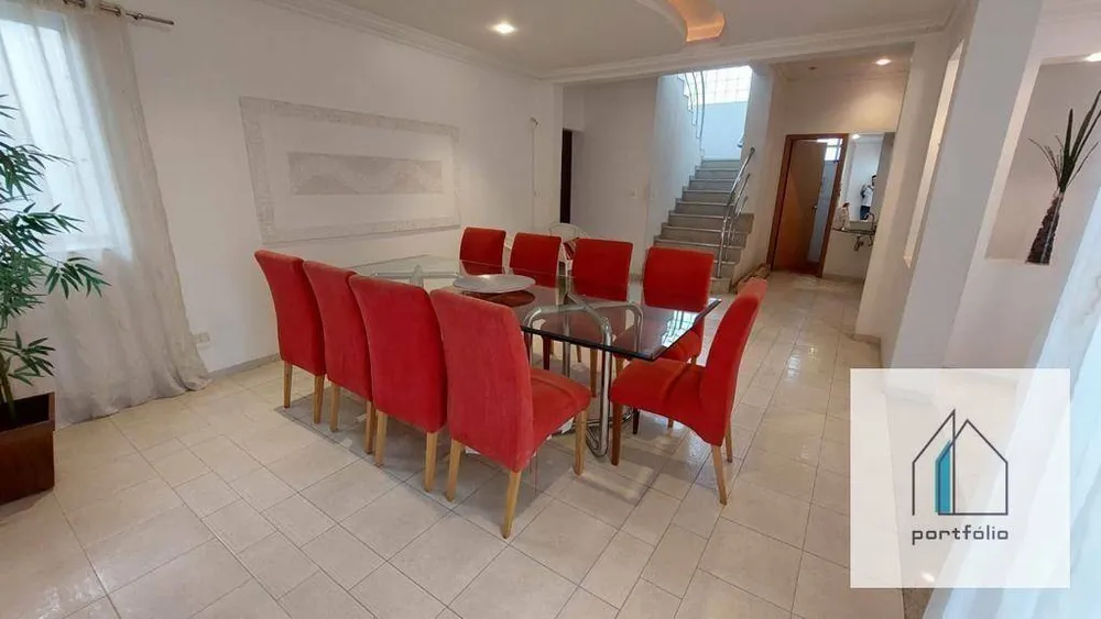 Casa, 3 quartos, 397 m² - Foto 1