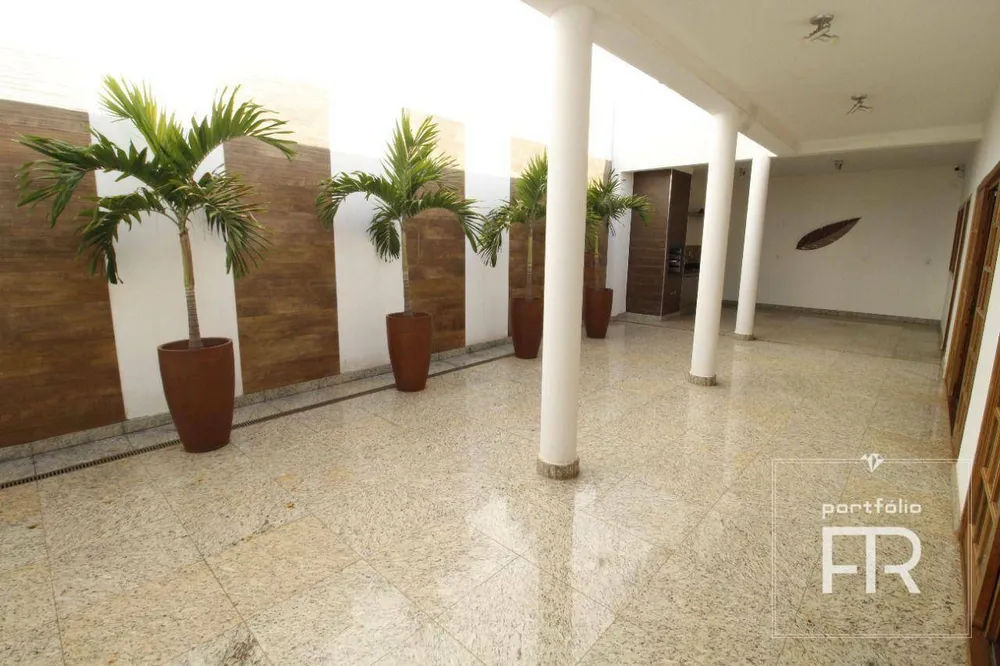 Casa, 3 quartos, 210 m² - Foto 2