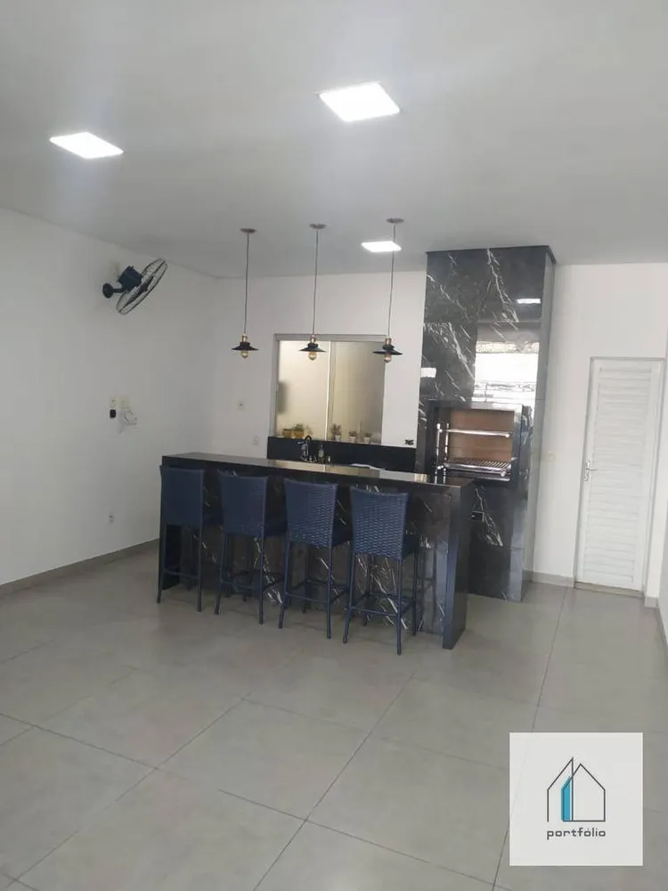 Casa, 3 quartos, 180 m² - Foto 4