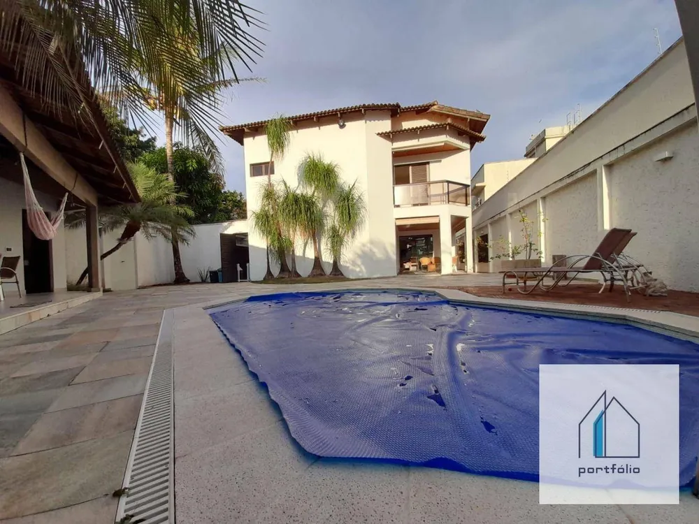 Casa, 3 quartos, 348 m² - Foto 1