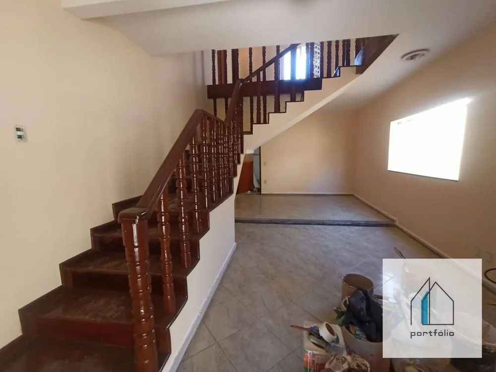 Casa, 4 quartos, 212 m² - Foto 1