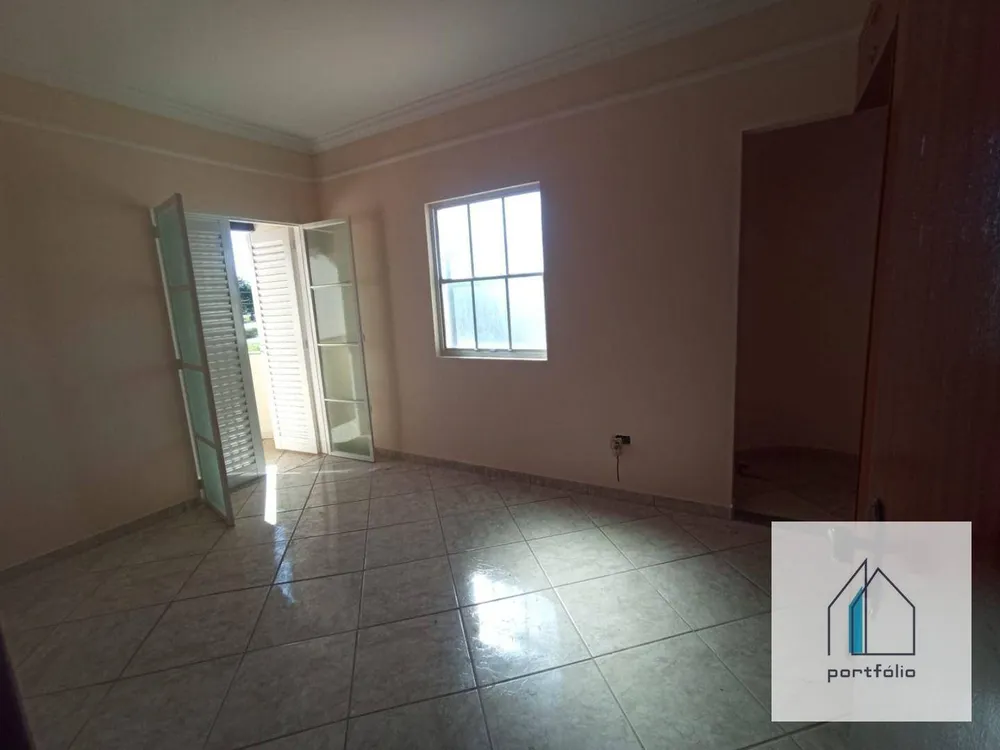 Casa, 4 quartos, 212 m² - Foto 3