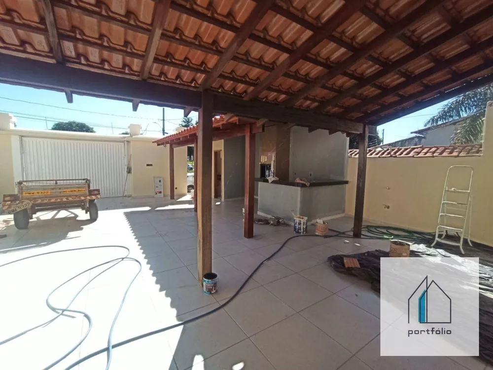 Casa, 4 quartos, 212 m² - Foto 2