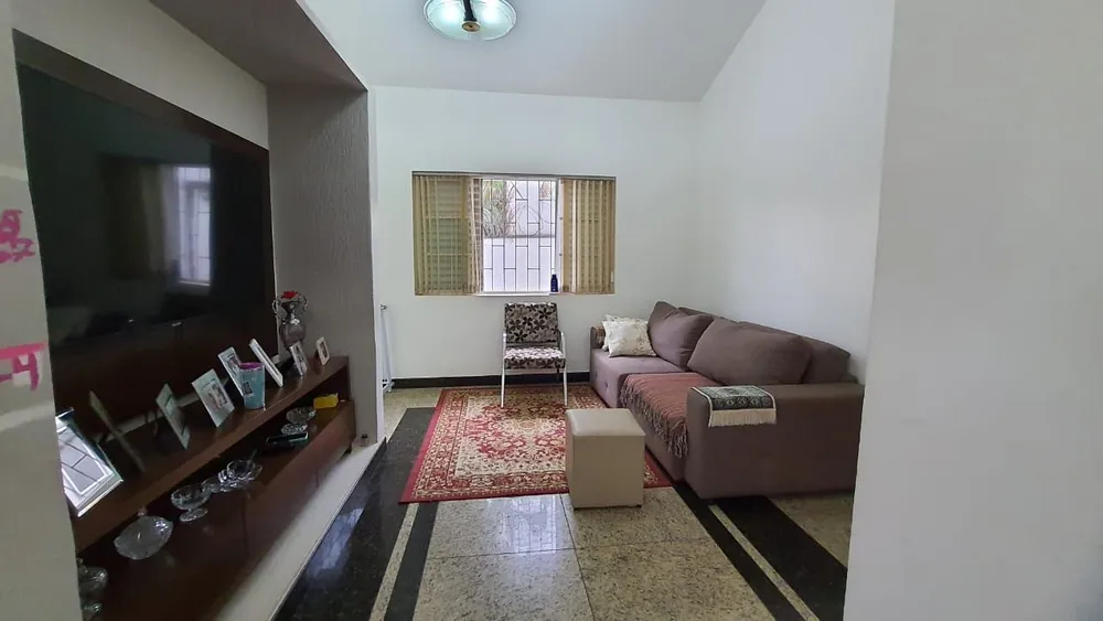 Casa, 3 quartos, 360 m² - Foto 1