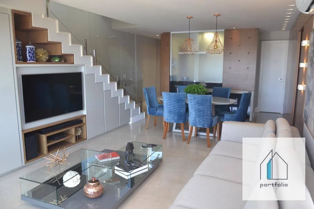 Apartamento, 3 quartos, 210 m² - Foto 2