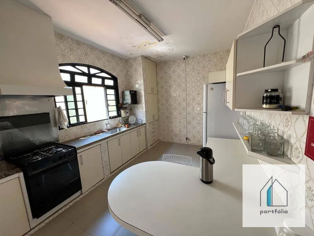 Casa, 5 quartos, 238 m² - Foto 3