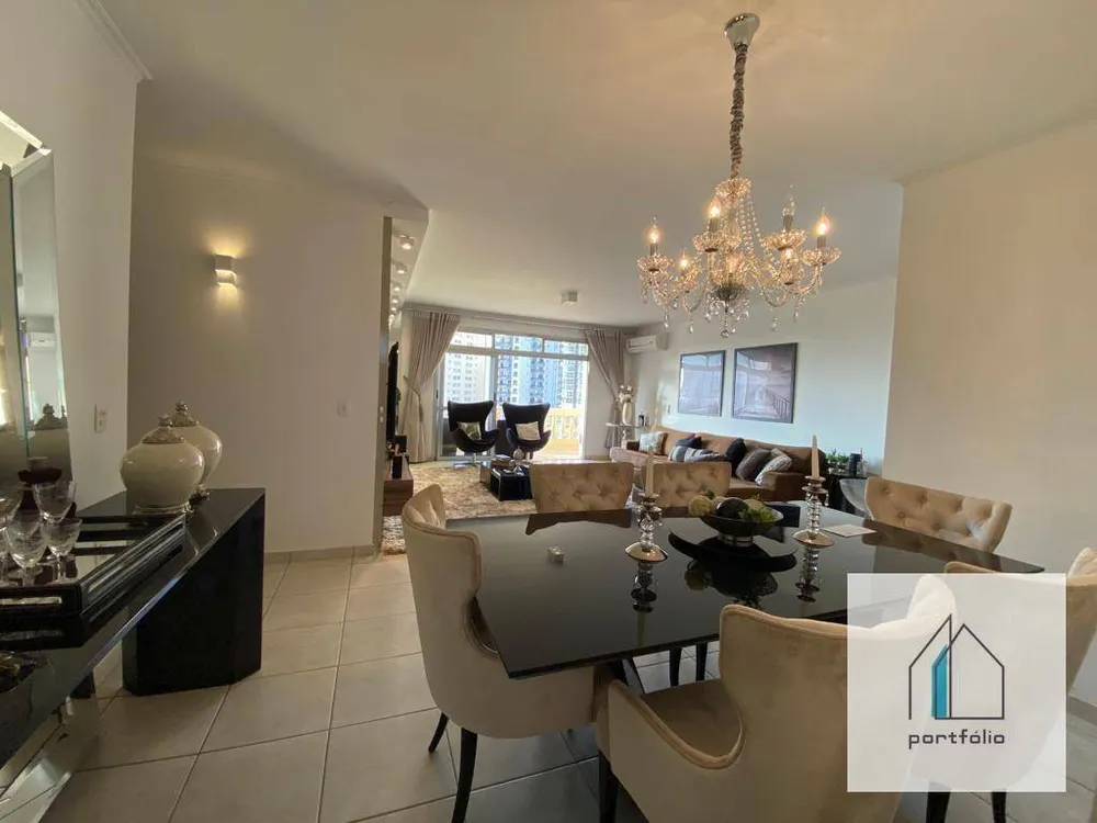 Apartamento, 3 quartos, 180 m² - Foto 1