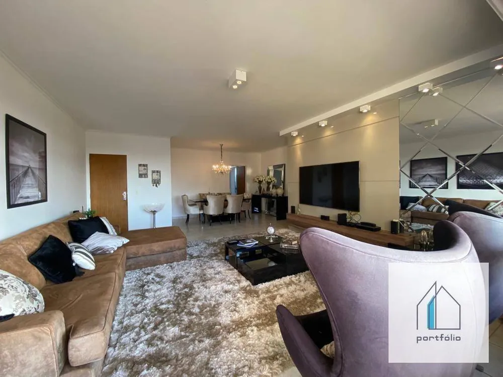 Apartamento, 3 quartos, 180 m² - Foto 4