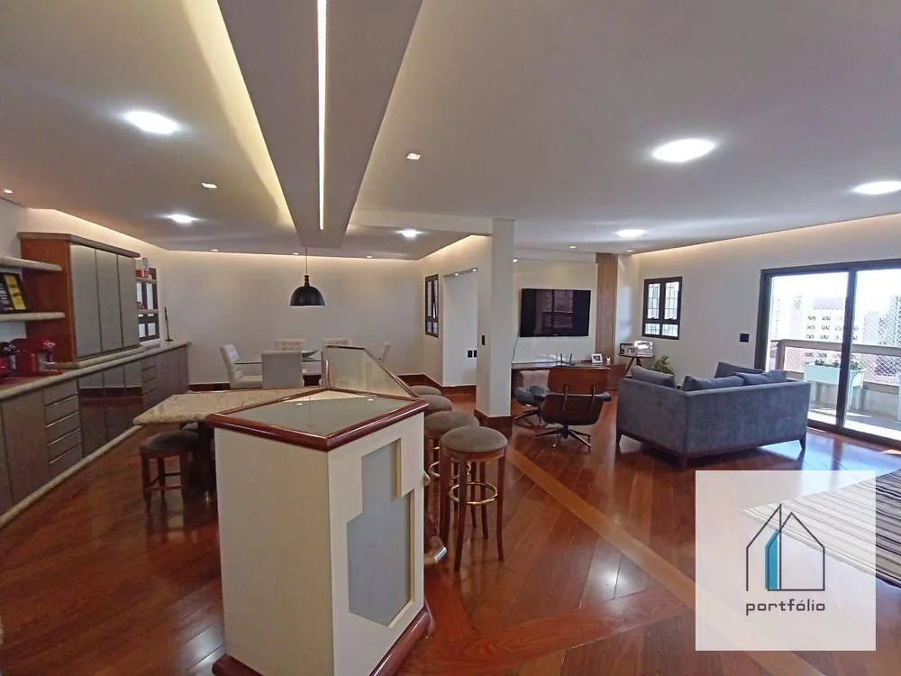 Apartamento, 3 quartos, 264 m² - Foto 1