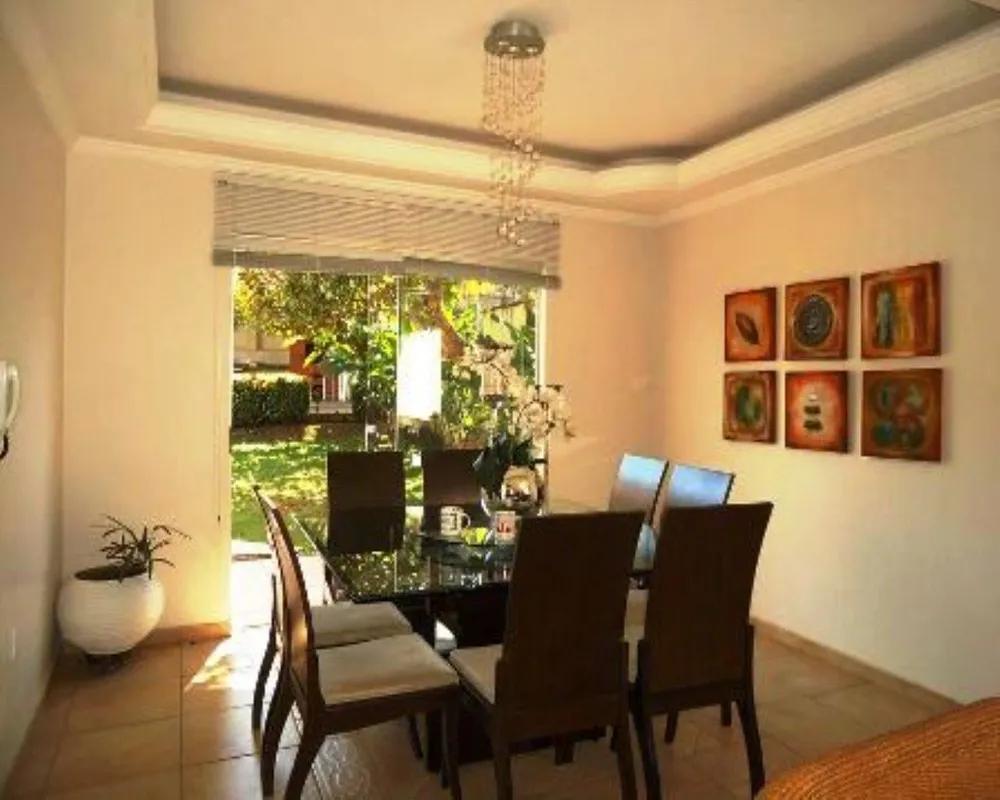 Casa, 4 quartos, 330 m² - Foto 1