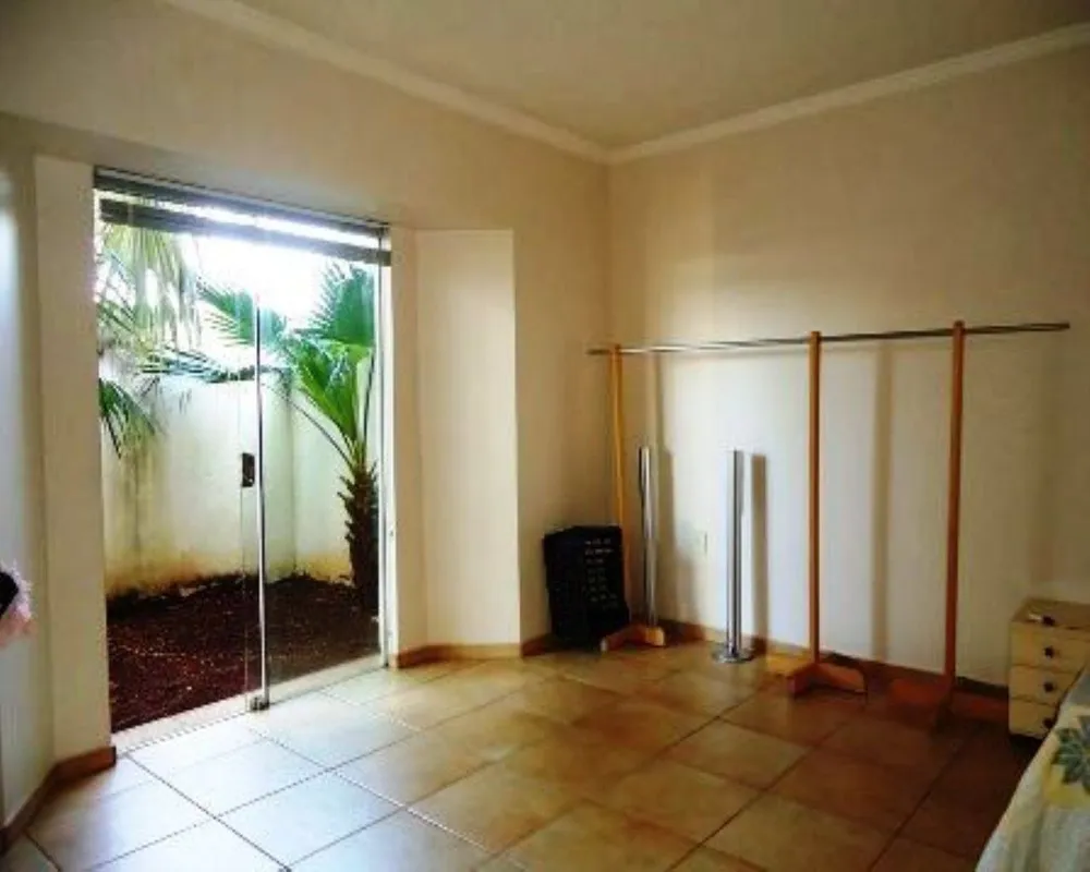 Casa, 4 quartos, 330 m² - Foto 4