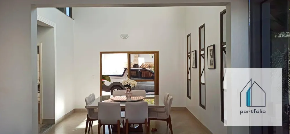 Casa, 3 quartos, 251 m² - Foto 4