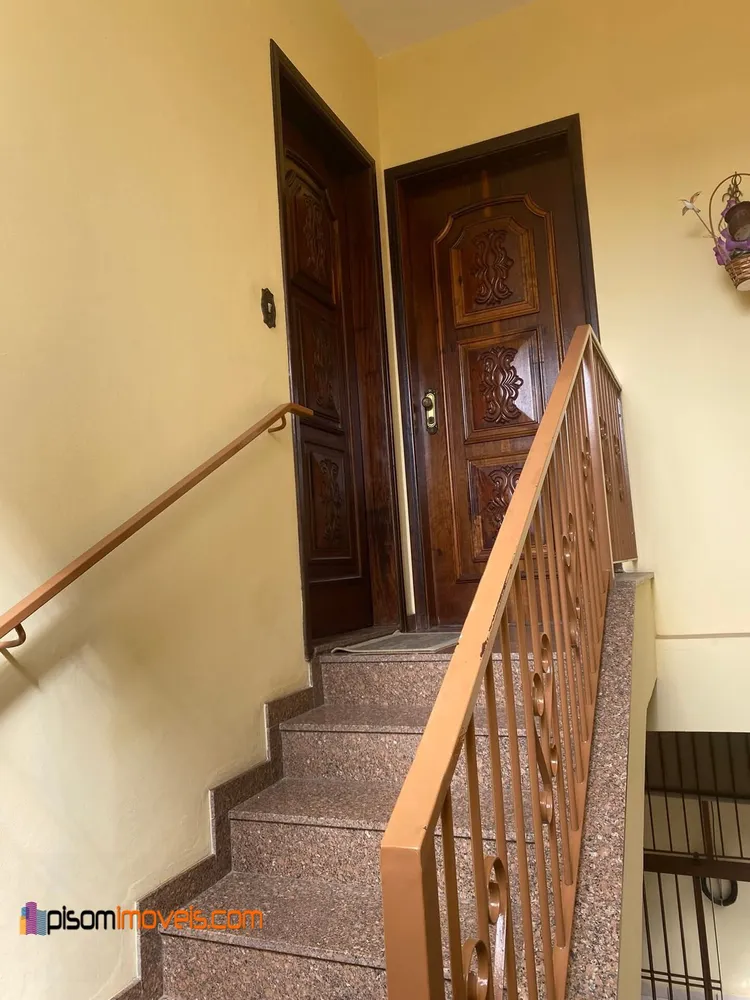 Sobrado, 3 quartos, 207 m² - Foto 2