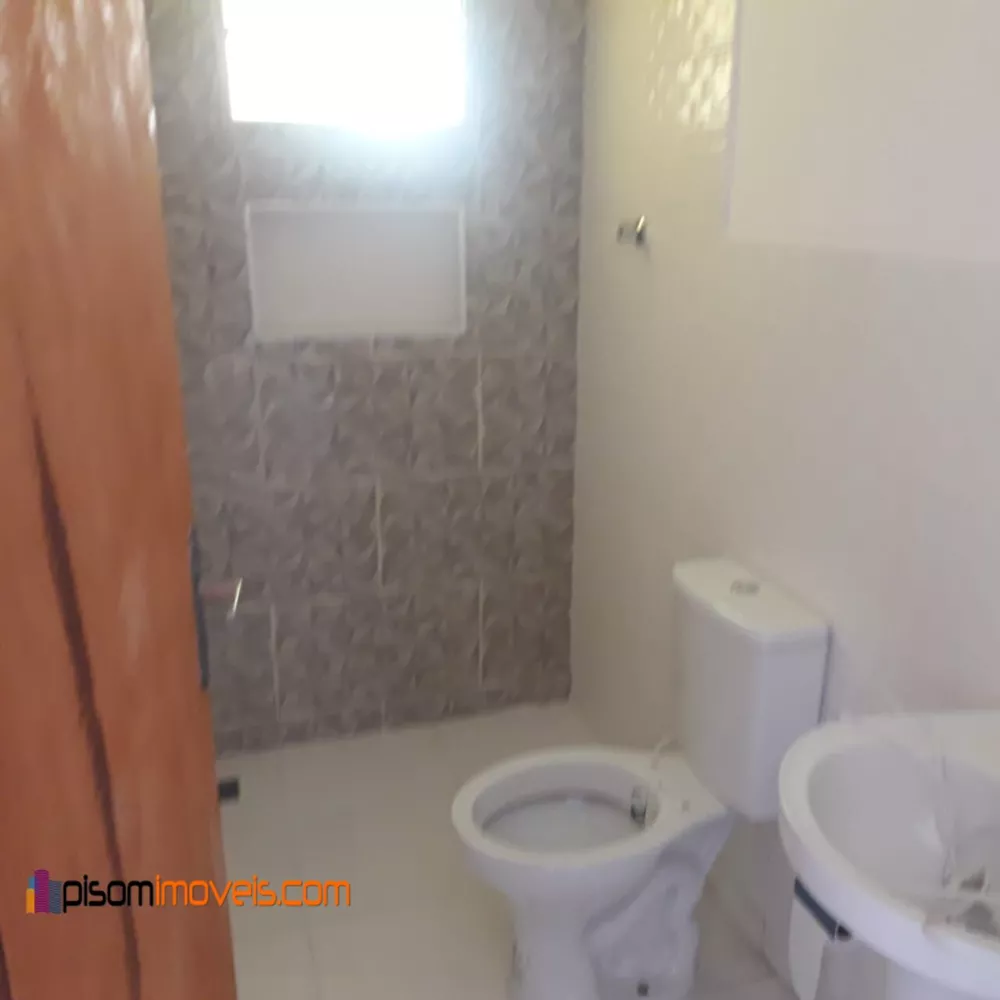 Casa à venda com 2 quartos, 64m² - Foto 18