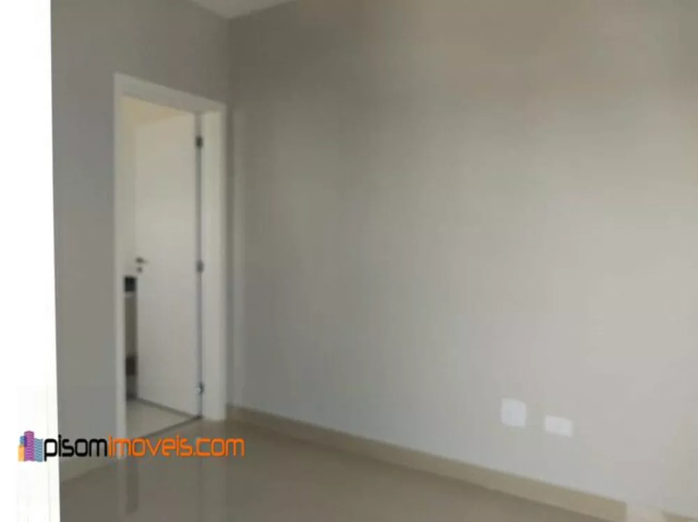 Apartamento para alugar com 2 quartos, 77m² - Foto 3