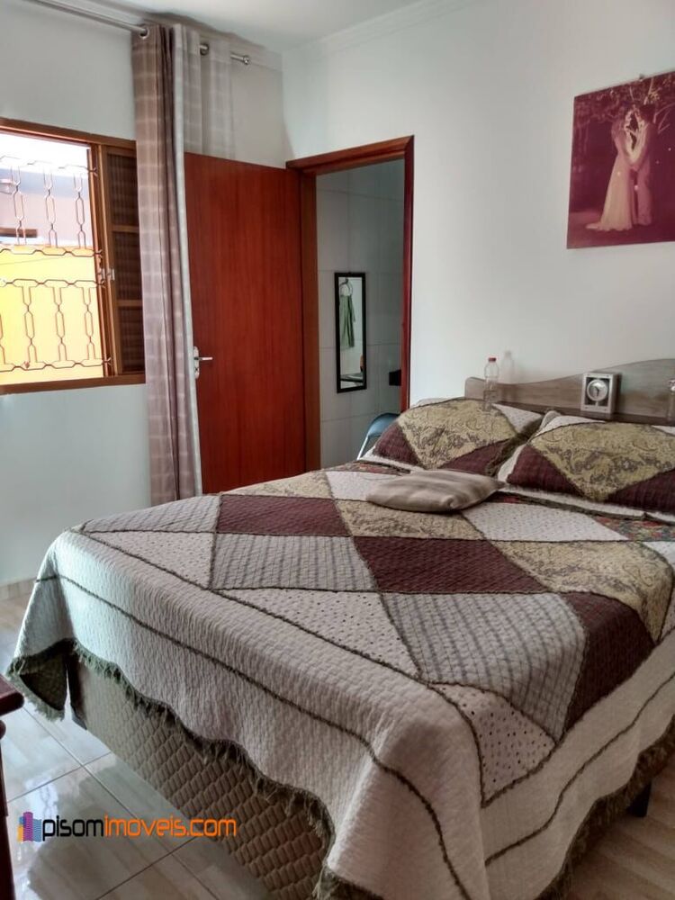 Casa à venda com 4 quartos, 127m² - Foto 5