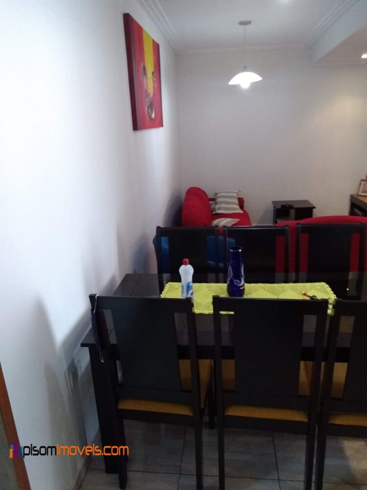 Casa à venda com 4 quartos, 127m² - Foto 1