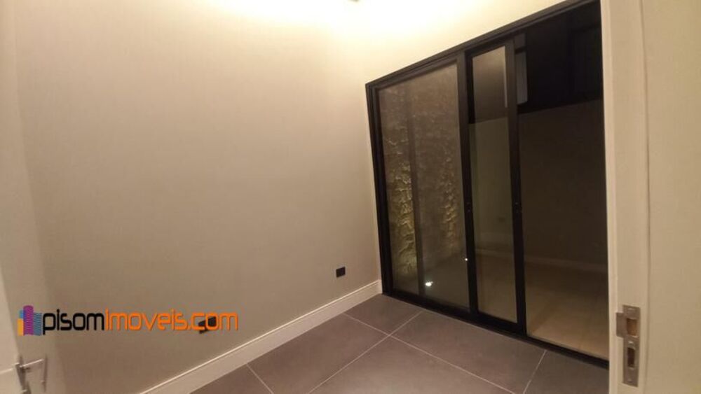 Casa, 3 quartos, 290 m² - Foto 1