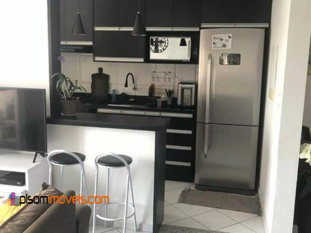 Apartamento à venda com 3 quartos, 78m² - Foto 4