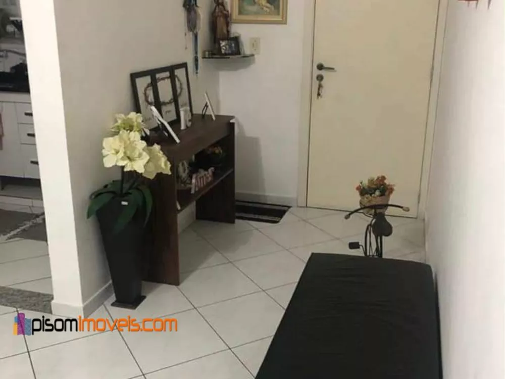 Apartamento à venda com 3 quartos, 78m² - Foto 1