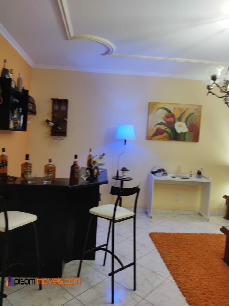 Casa, 3 quartos, 250 m² - Foto 5