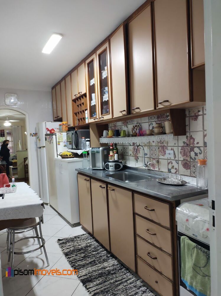 Casa, 3 quartos, 250 m² - Foto 8