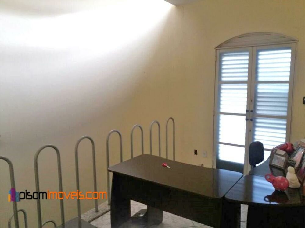 Sobrado, 3 quartos, 300 m² - Foto 4