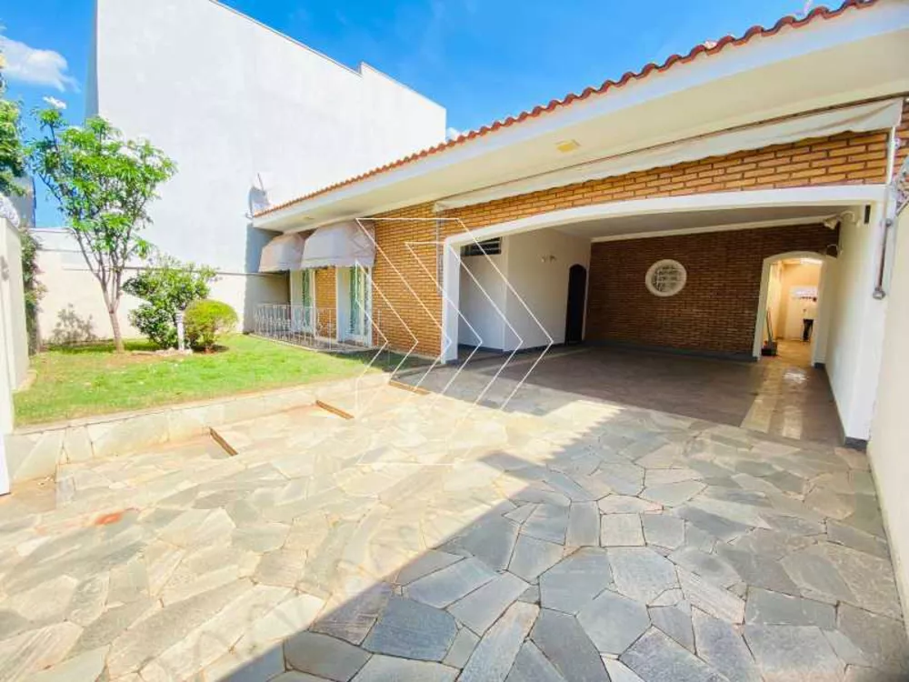 Casa, 3 quartos, 250 m² - Foto 1