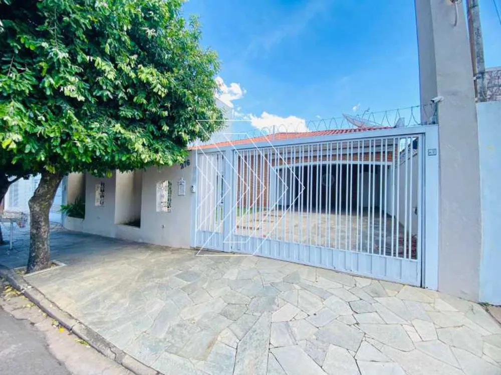 Casa, 3 quartos, 250 m² - Foto 1