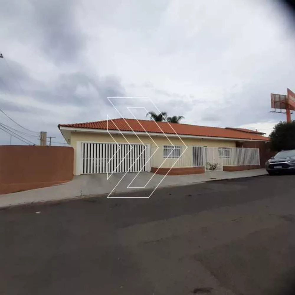 Casa, 4 quartos, 360 m² - Foto 1