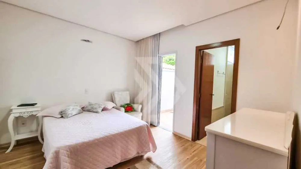 Casa, 3 quartos, 370 m² - Foto 13