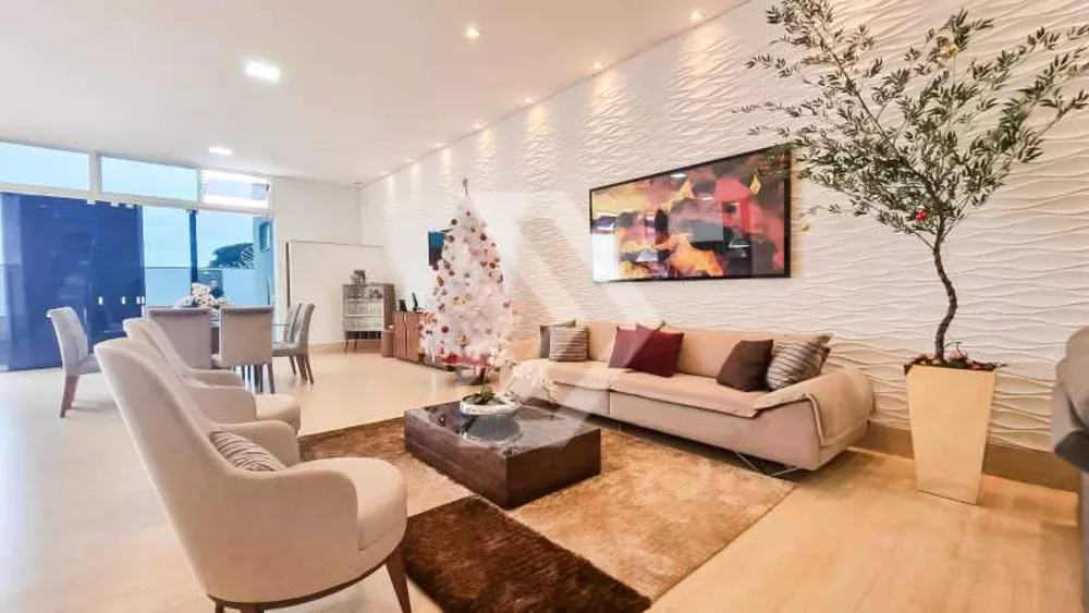 Casa, 3 quartos, 370 m² - Foto 2