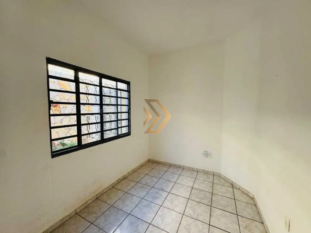 Casa, 4 quartos, 220 m² - Foto 11