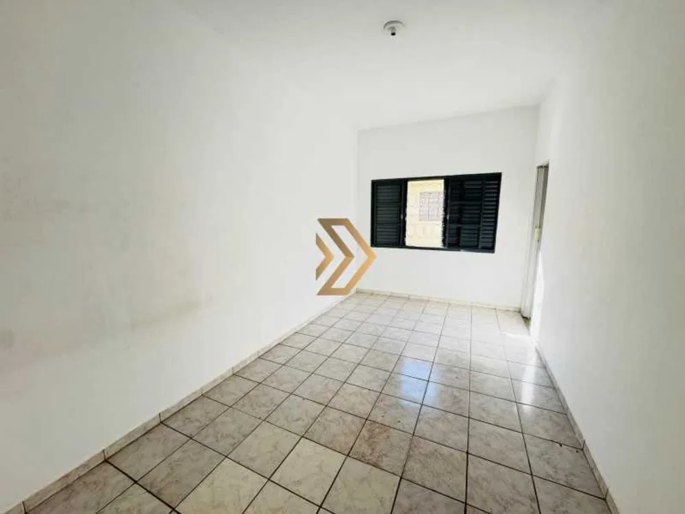 Casa, 4 quartos, 220 m² - Foto 12