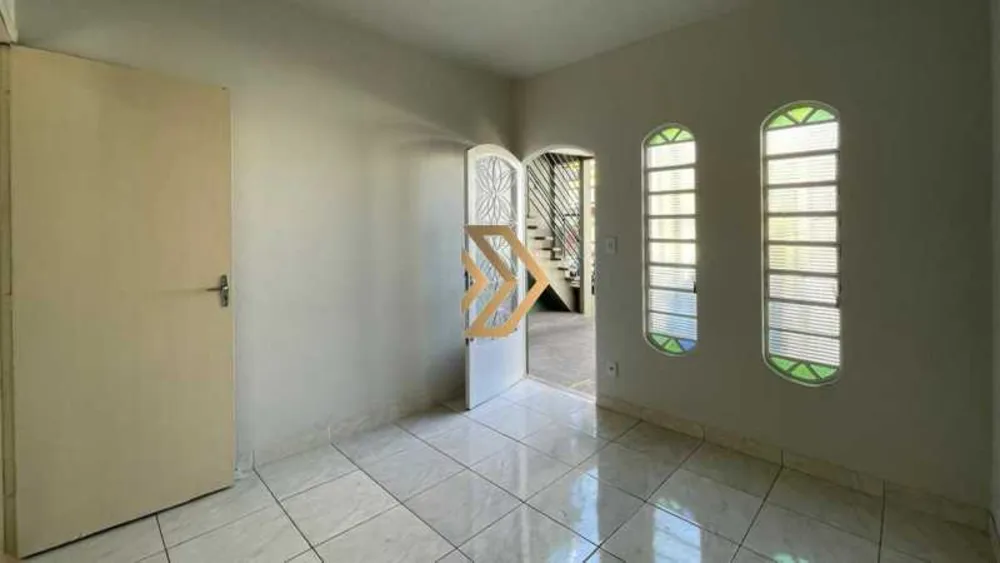 Apartamento, 15 quartos, 229 m² - Foto 4