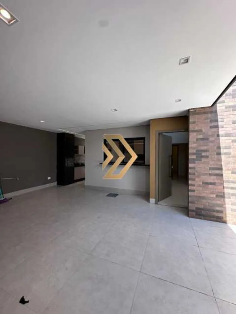 Casa, 3 quartos, 106 m² - Foto 1