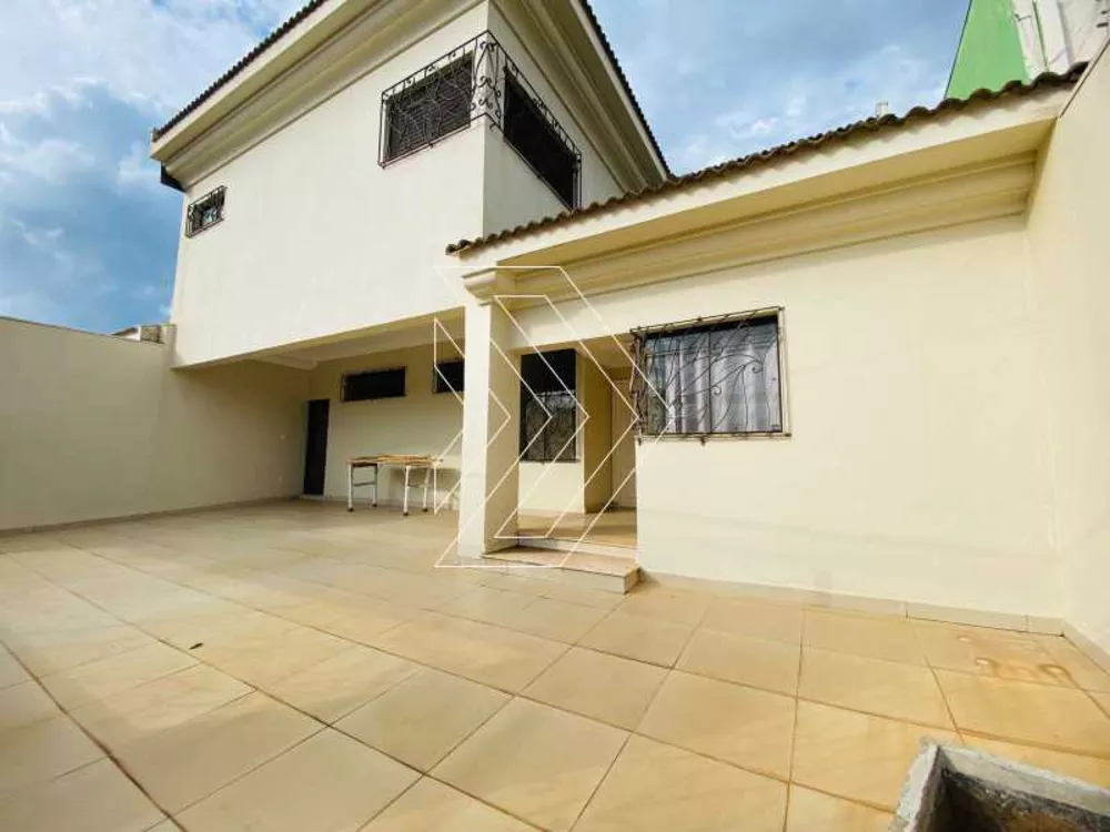 Casa, 3 quartos, 320 m² - Foto 1