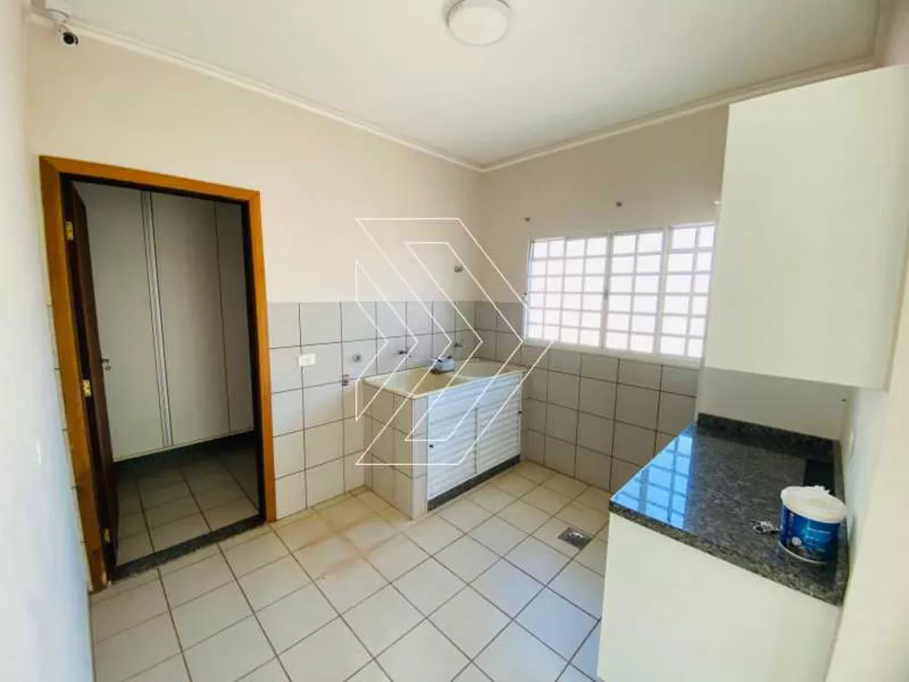 Casa, 3 quartos, 295 m² - Foto 2