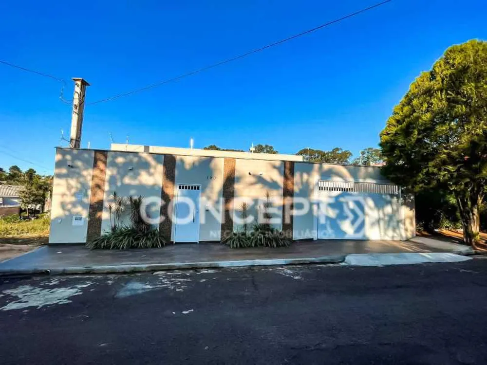 Casa, 3 quartos, 245 m² - Foto 1