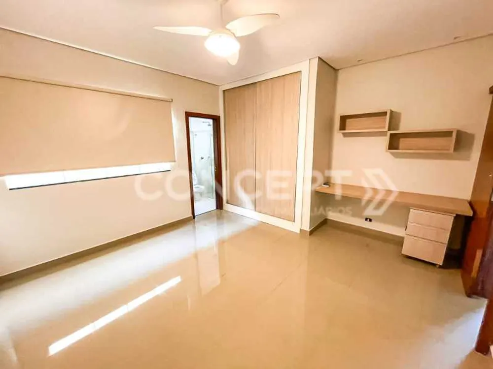 Casa, 3 quartos, 245 m² - Foto 12