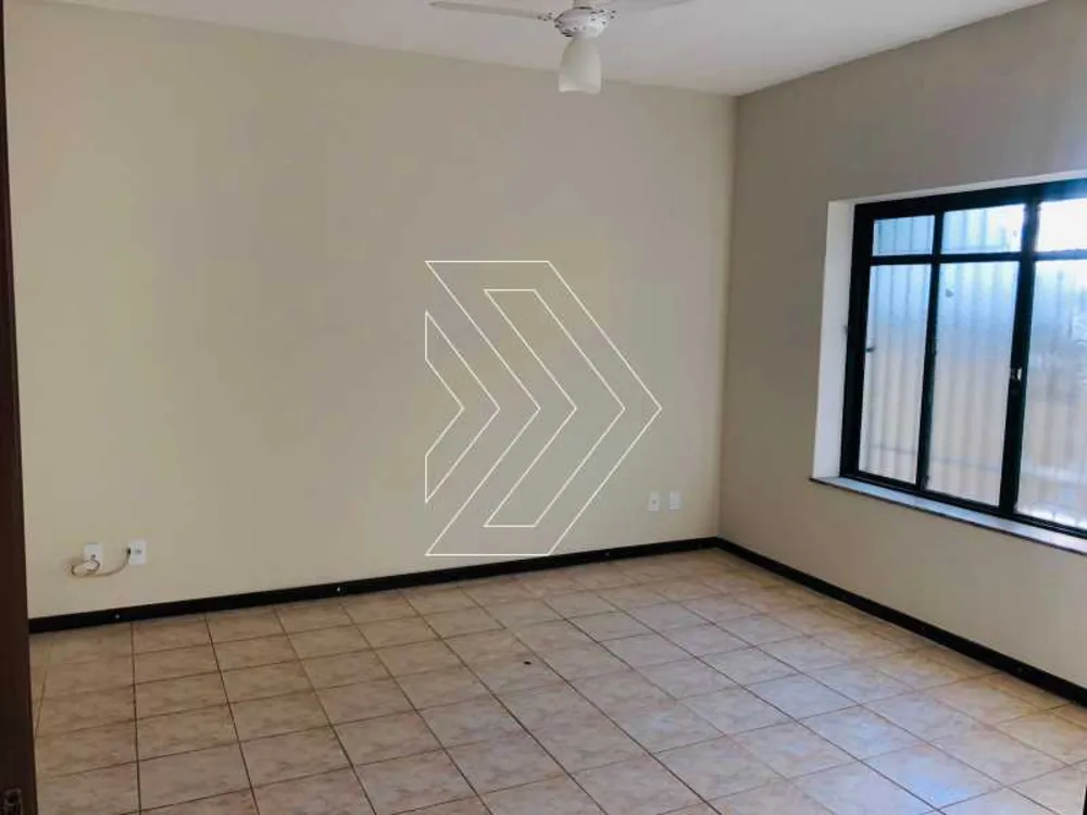 Casa, 3 quartos, 170 m² - Foto 1