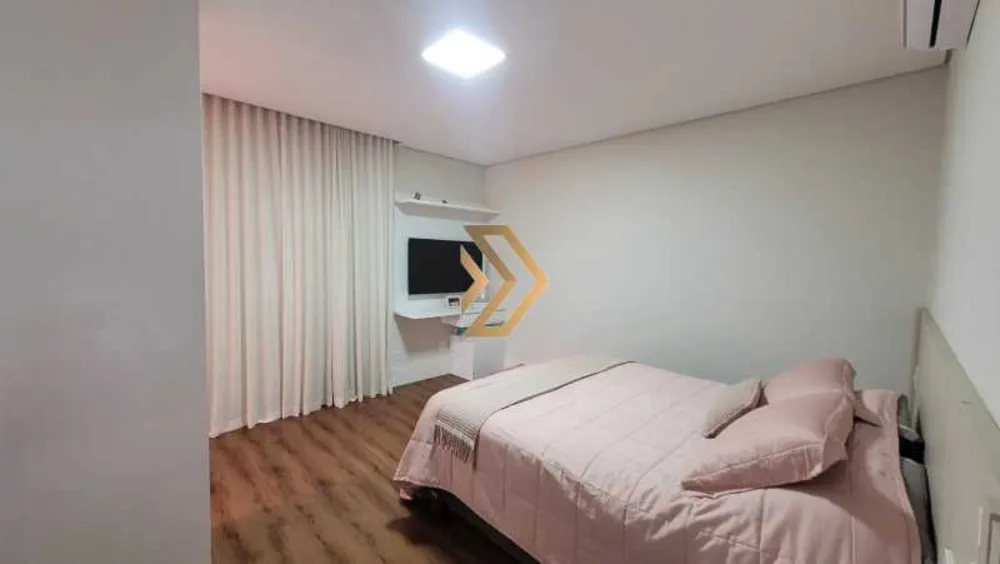 Casa, 3 quartos, 226 m² - Foto 11