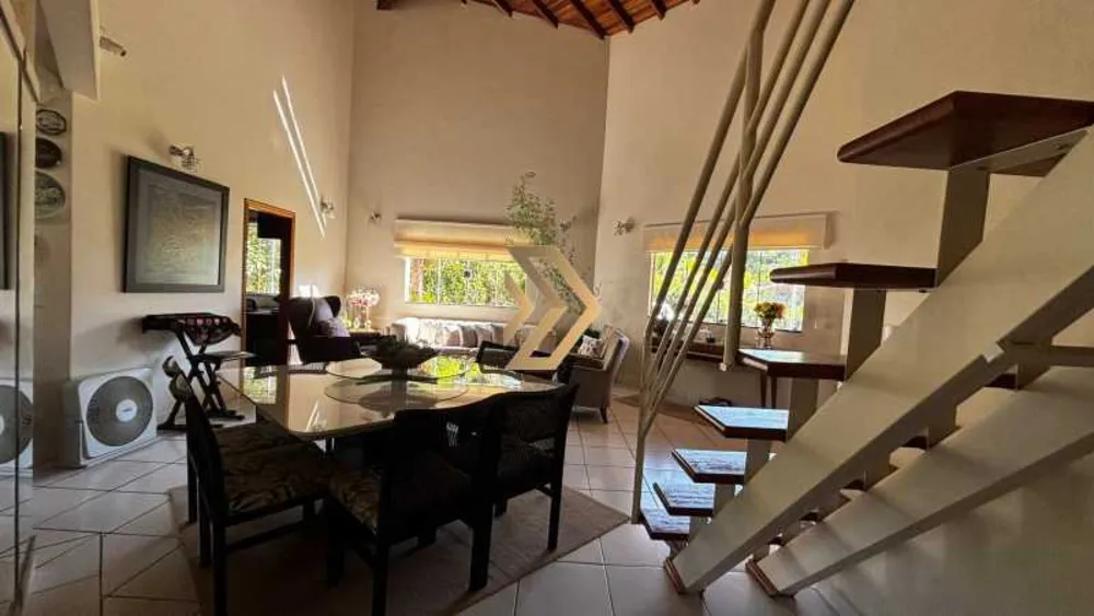Chácara, 3 quartos, 2700 m² - Foto 2