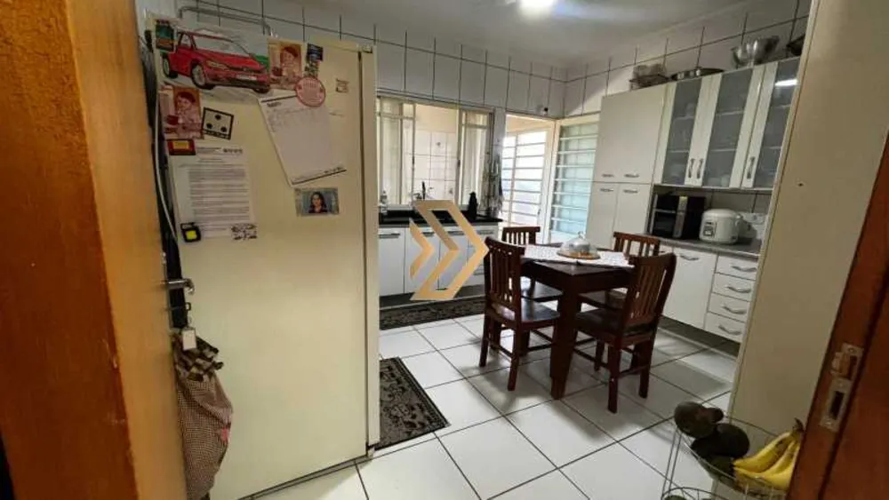 Chácara, 3 quartos, 2700 m² - Foto 6