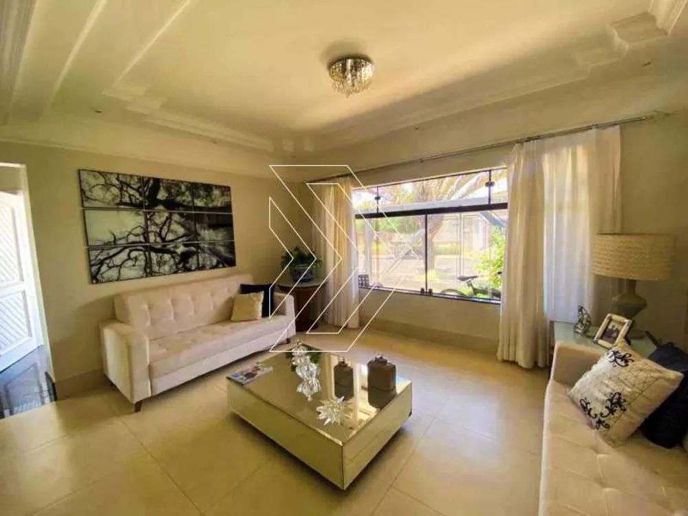 Casa, 3 quartos, 287 m² - Foto 1
