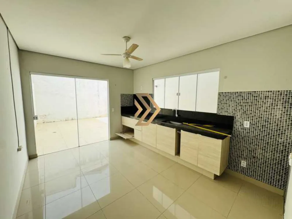 Casa, 3 quartos, 212 m² - Foto 5