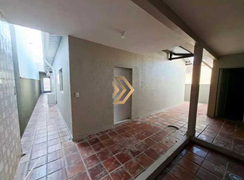 Casa, 3 quartos, 200 m² - Foto 11