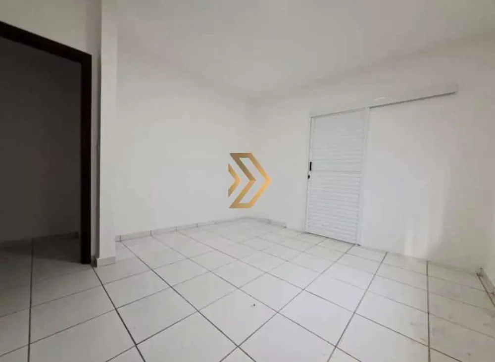 Casa, 3 quartos, 200 m² - Foto 6