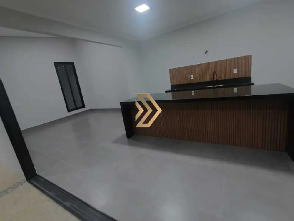 Casa, 3 quartos, 250 m² - Foto 2